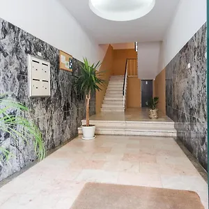  Apartment Principe Real Balcony By Homing