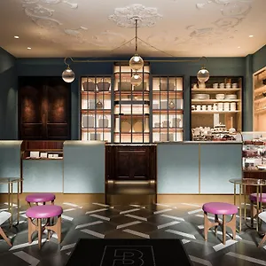 https://maison-breguet.fr-paris.fr